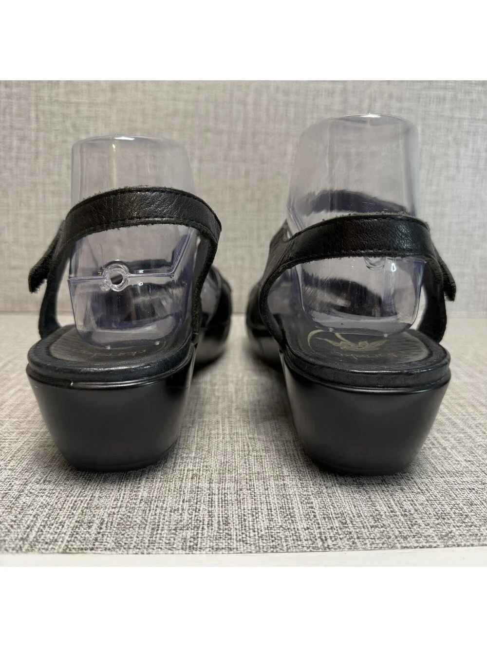 Dansko Sandals Women’s Sz 40 (US 9.5-10) Black Leather Flower Design Adjustable